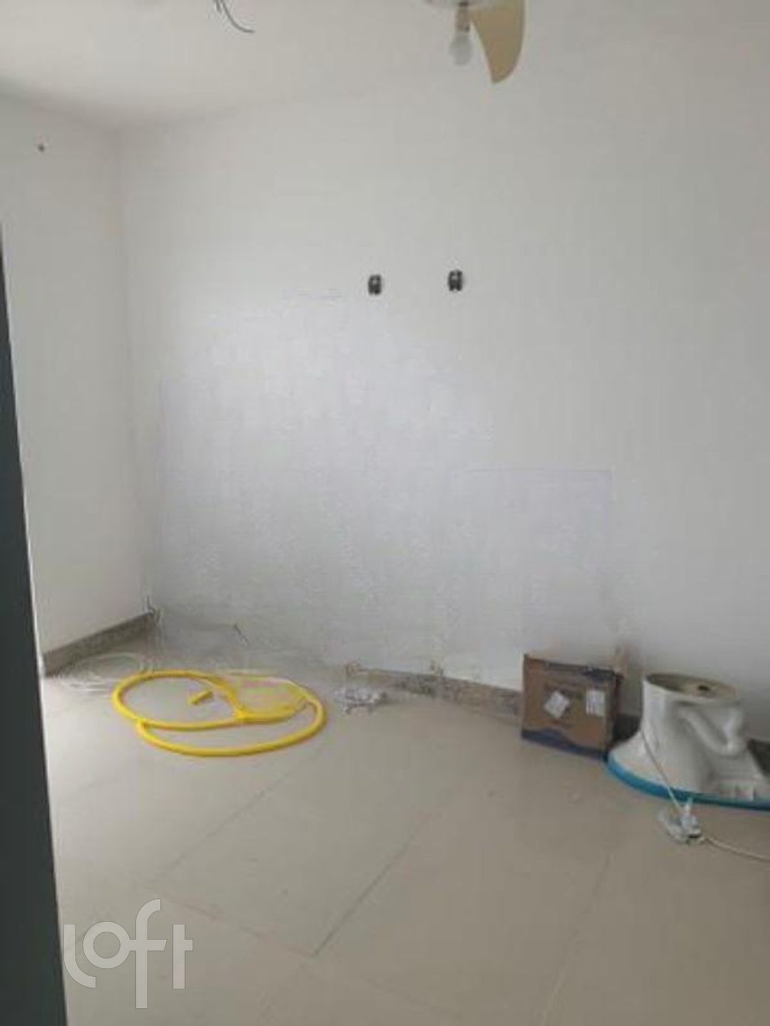 Apartamento à venda com 4 quartos, 320m² - Foto 2