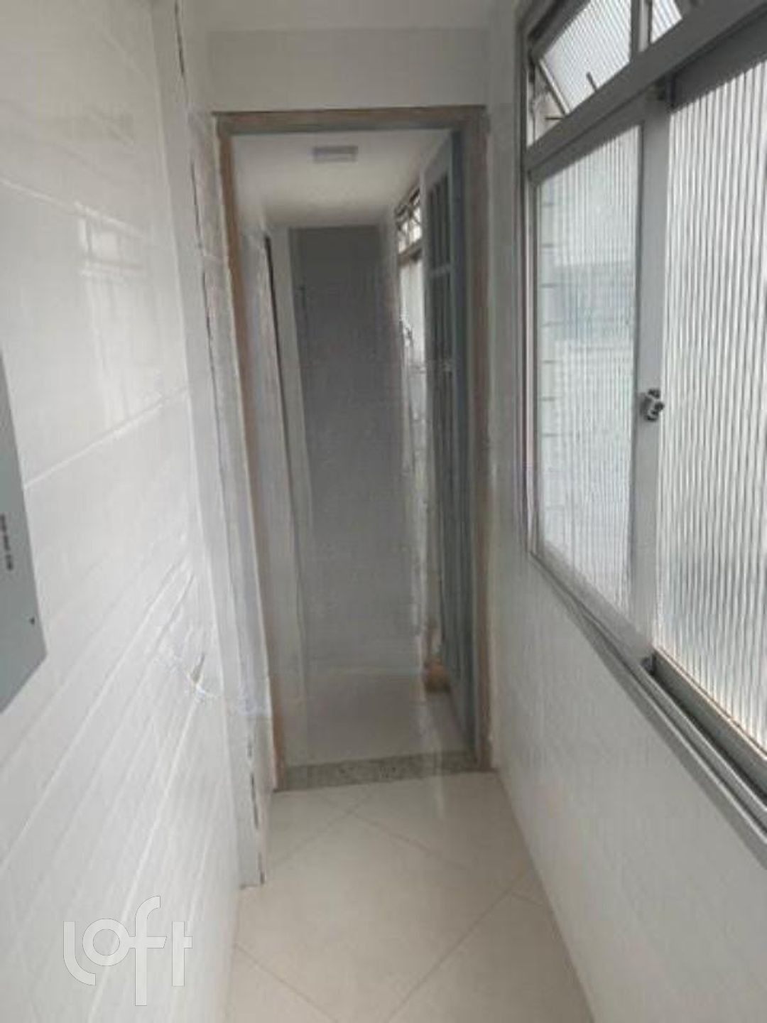 Apartamento à venda com 4 quartos, 320m² - Foto 3