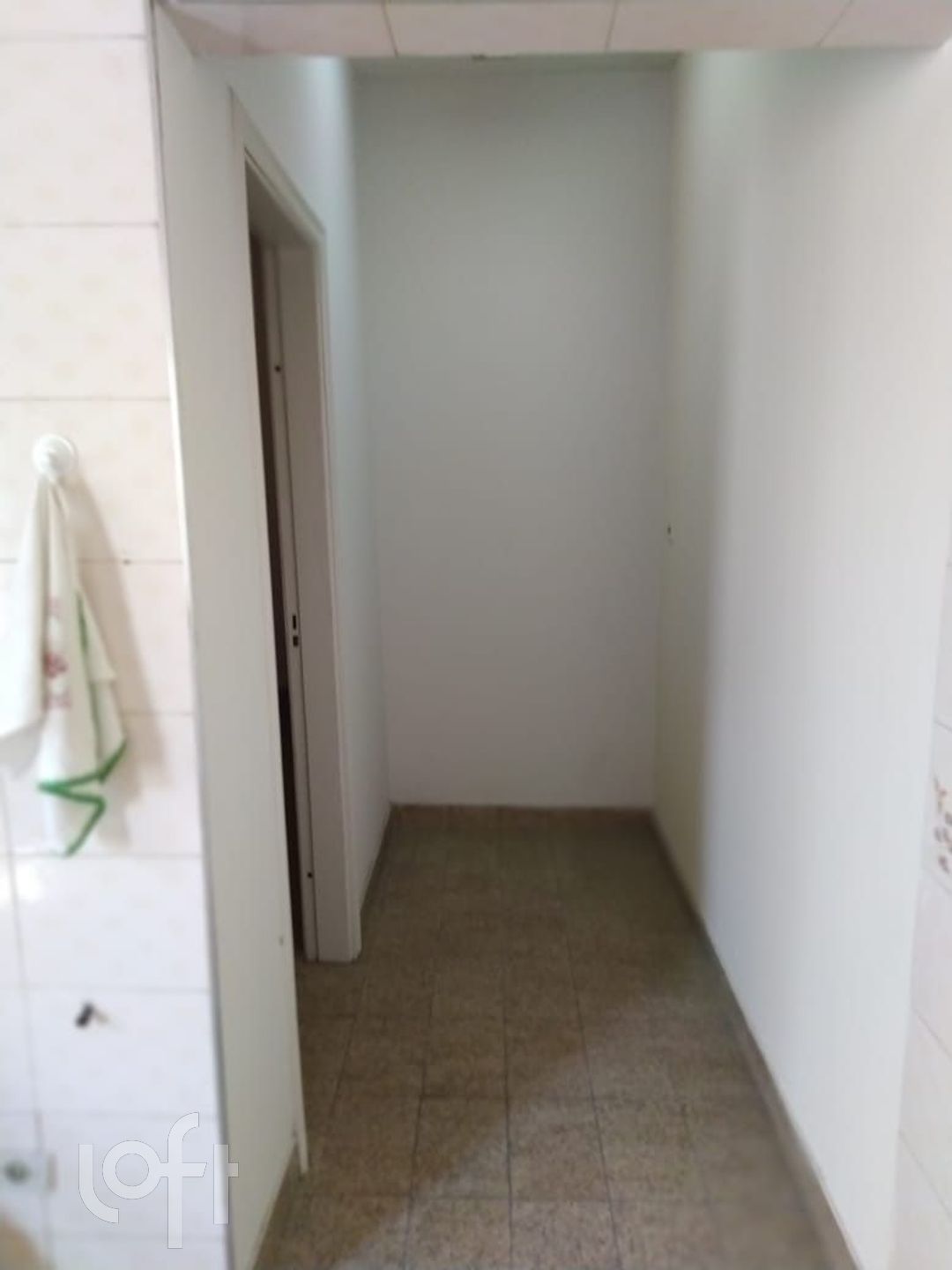 Casa à venda com 4 quartos, 192m² - Foto 4