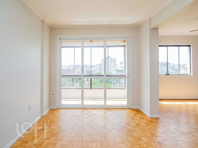 Apartamento com 86m², 2 dormitórios, 1 suíte, 2 vagas, Santana em Porto Alegre