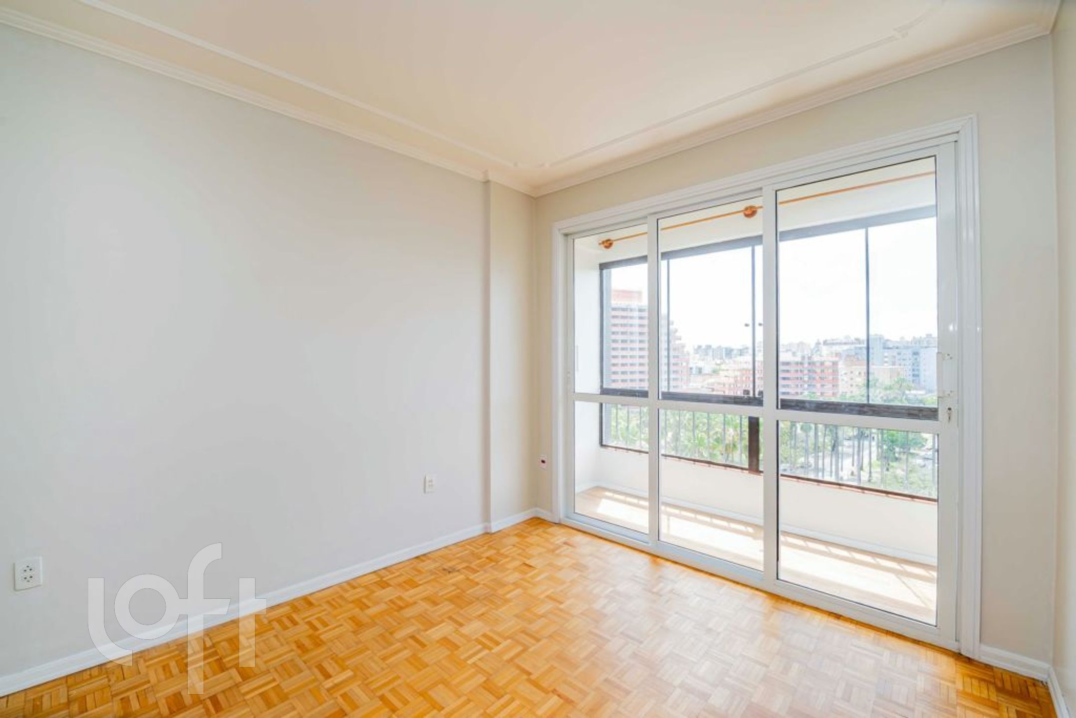 Apartamento com 86m², 2 dormitórios, 1 suíte, 2 vagas, Santana em Porto Alegre