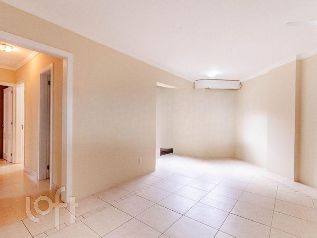 Apartamento com 101m², 3 dormitórios, 1 suíte, 1 vaga, Boa Vista em Porto Alegre