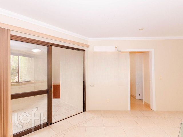 Apartamento com 101m², 3 dormitórios, 1 suíte, 1 vaga, Boa Vista em Porto Alegre