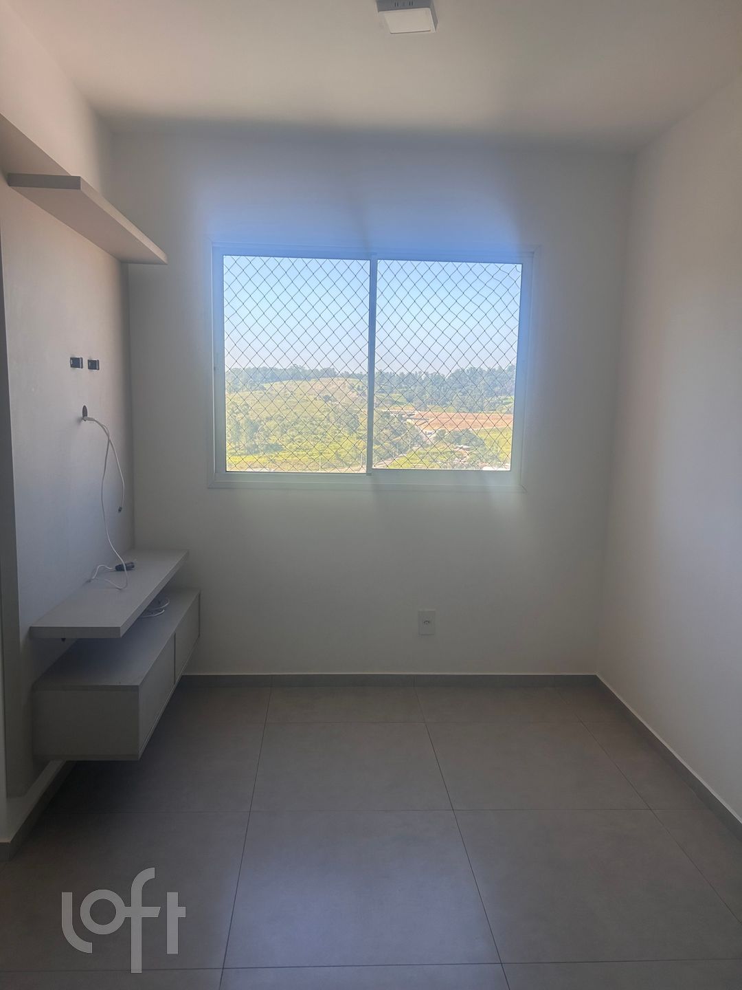 Apartamento à venda em Jardim Adelfiore com 45 m², 2 quartos, 1 vaga