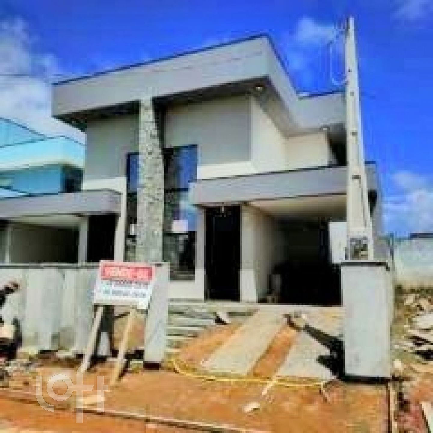 Casa à venda em Ressacada com 131 m², 3 quartos, 1 suíte, 1 vaga