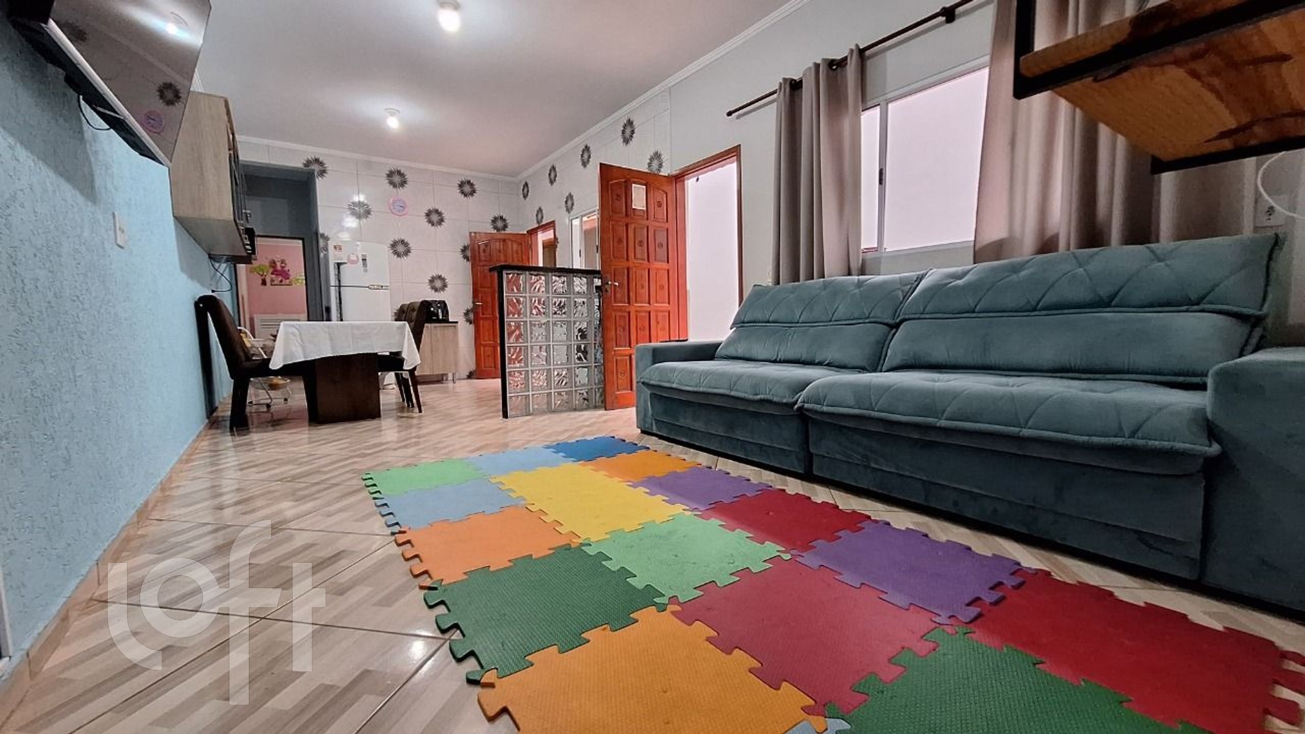 Casa à venda em Bonsucesso com 60 m², 2 quartos, 1
