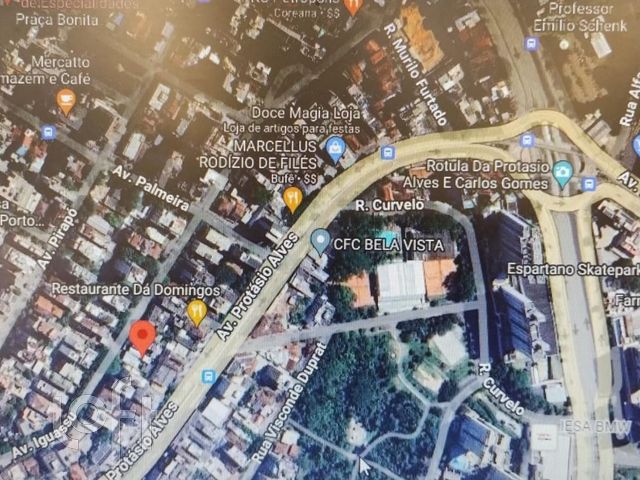 Casa com 141m², 3 dormitórios, Petrópolis em Porto Alegre