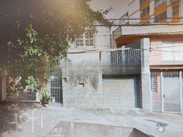 Casa com 141m², 3 dormitórios, Petrópolis em Porto Alegre