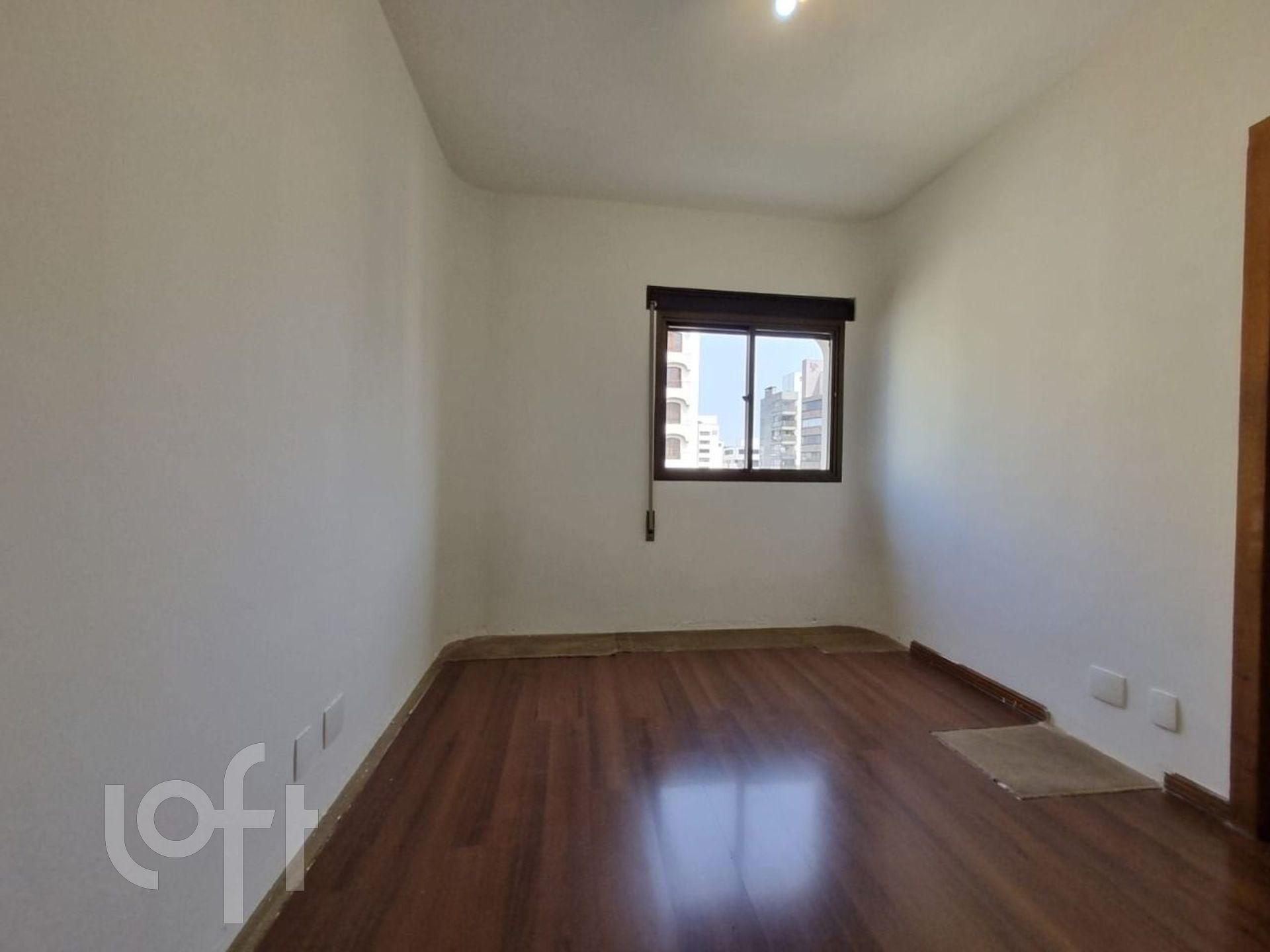 Apartamento à venda com 3 quartos, 163m² - Foto 9