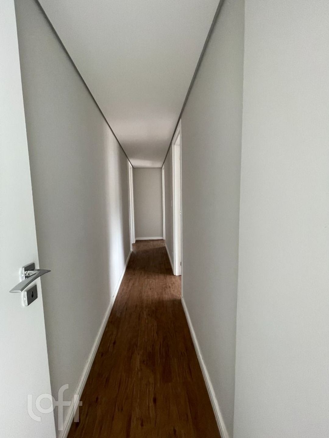 Apartamento à venda com 3 quartos, 160m² - Foto 11