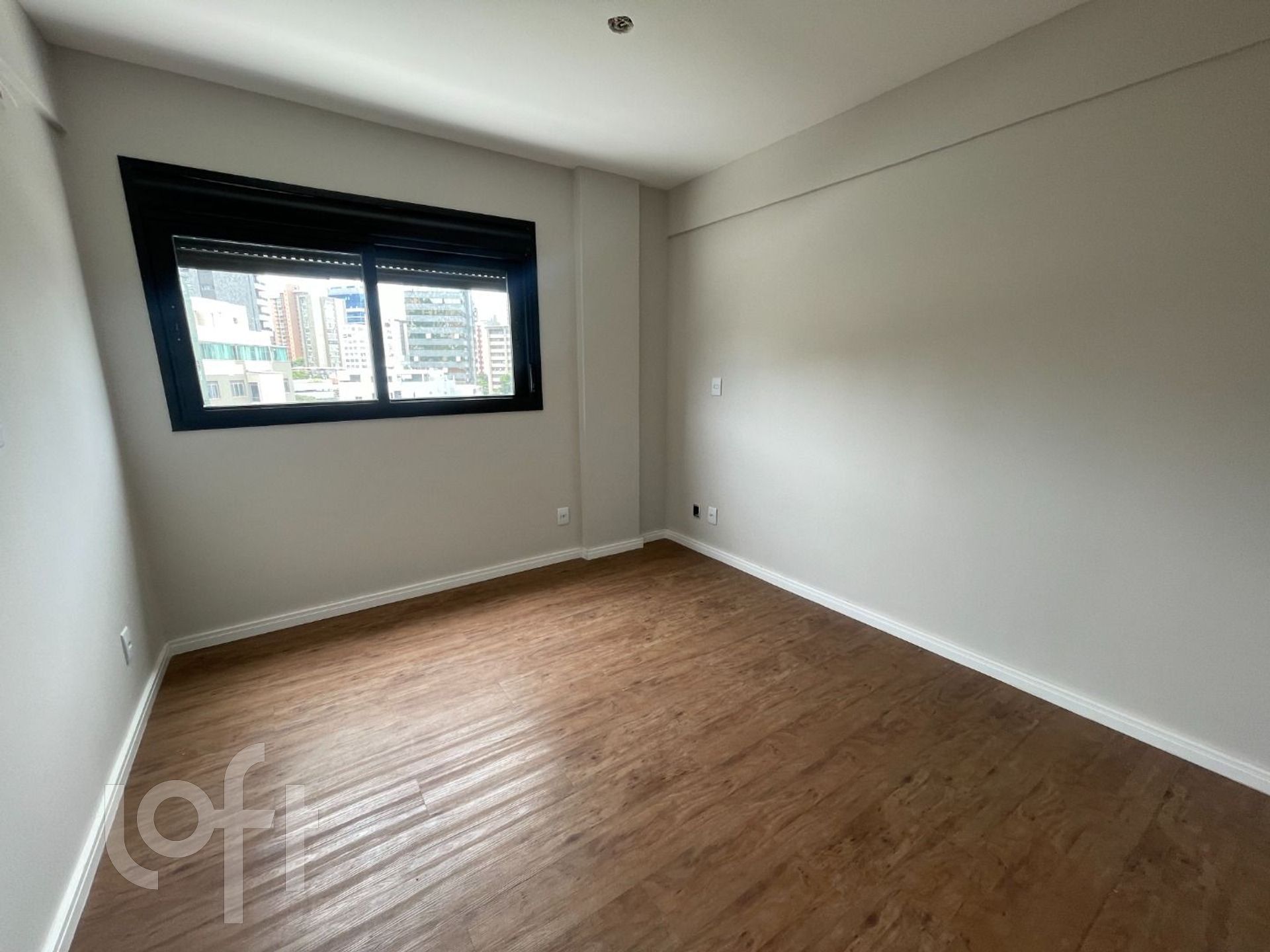 Apartamento à venda com 3 quartos, 160m² - Foto 12