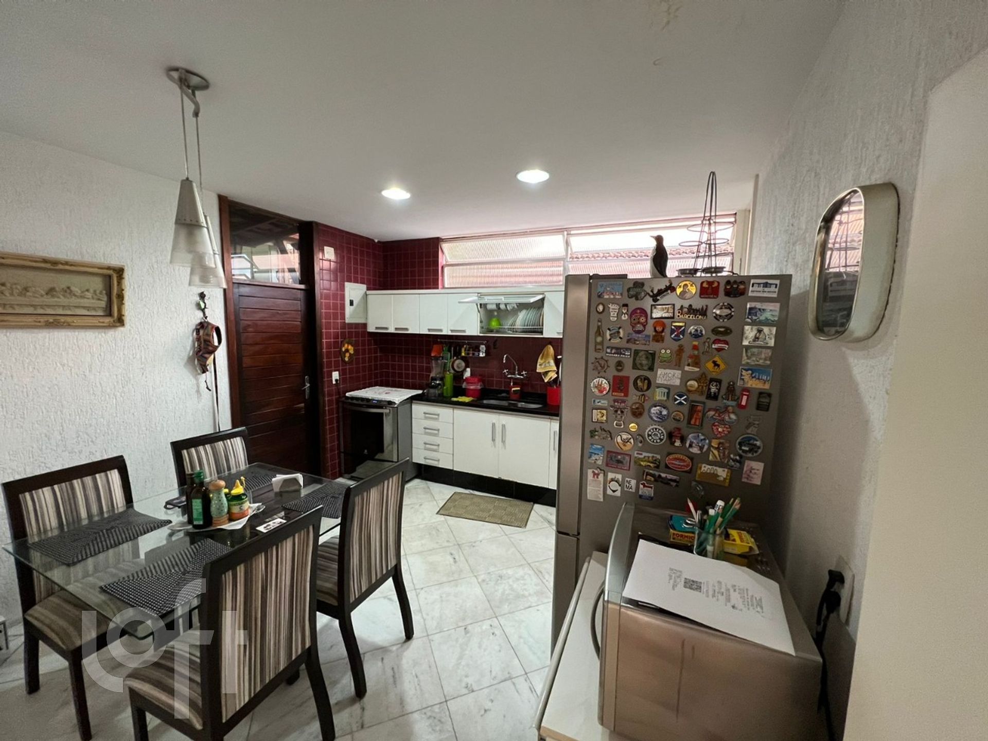 Casa à venda com 4 quartos, 280m² - Foto 3