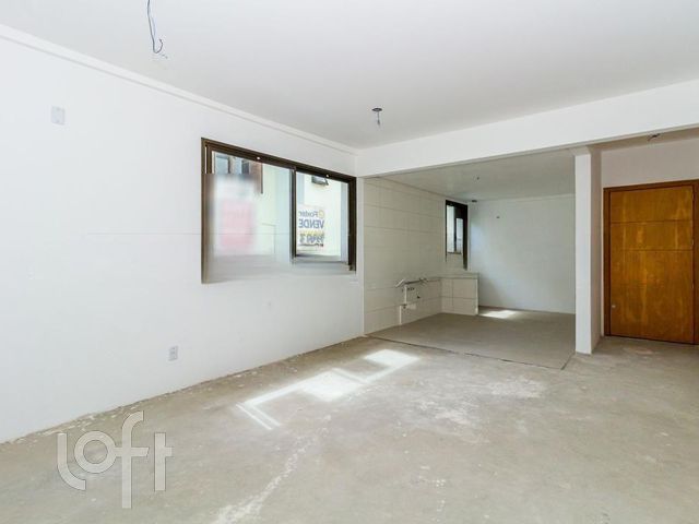 Apartamento com 72m², 2 dormitórios, 1 suíte, 1 vaga, Chácara das Pedras em Porto Alegre