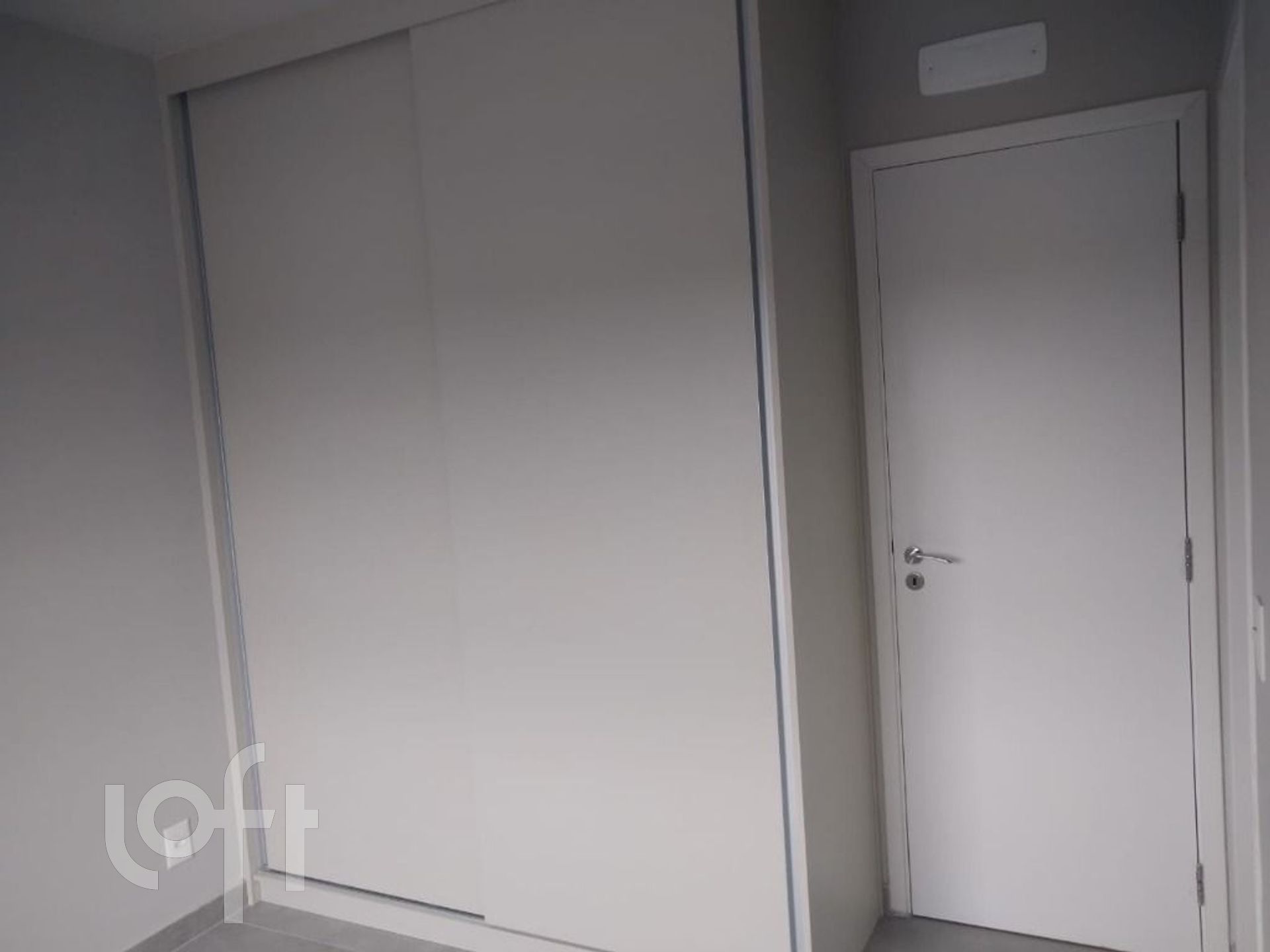 Apartamento à venda com 2 quartos, 64m² - Foto 9