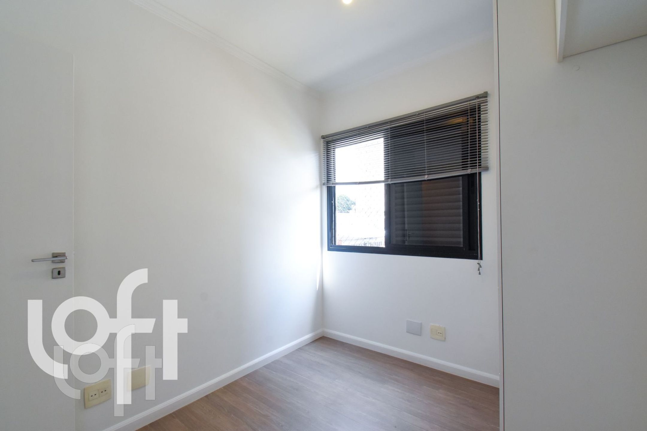 Apartamento à venda com 3 quartos, 68m² - Foto 25