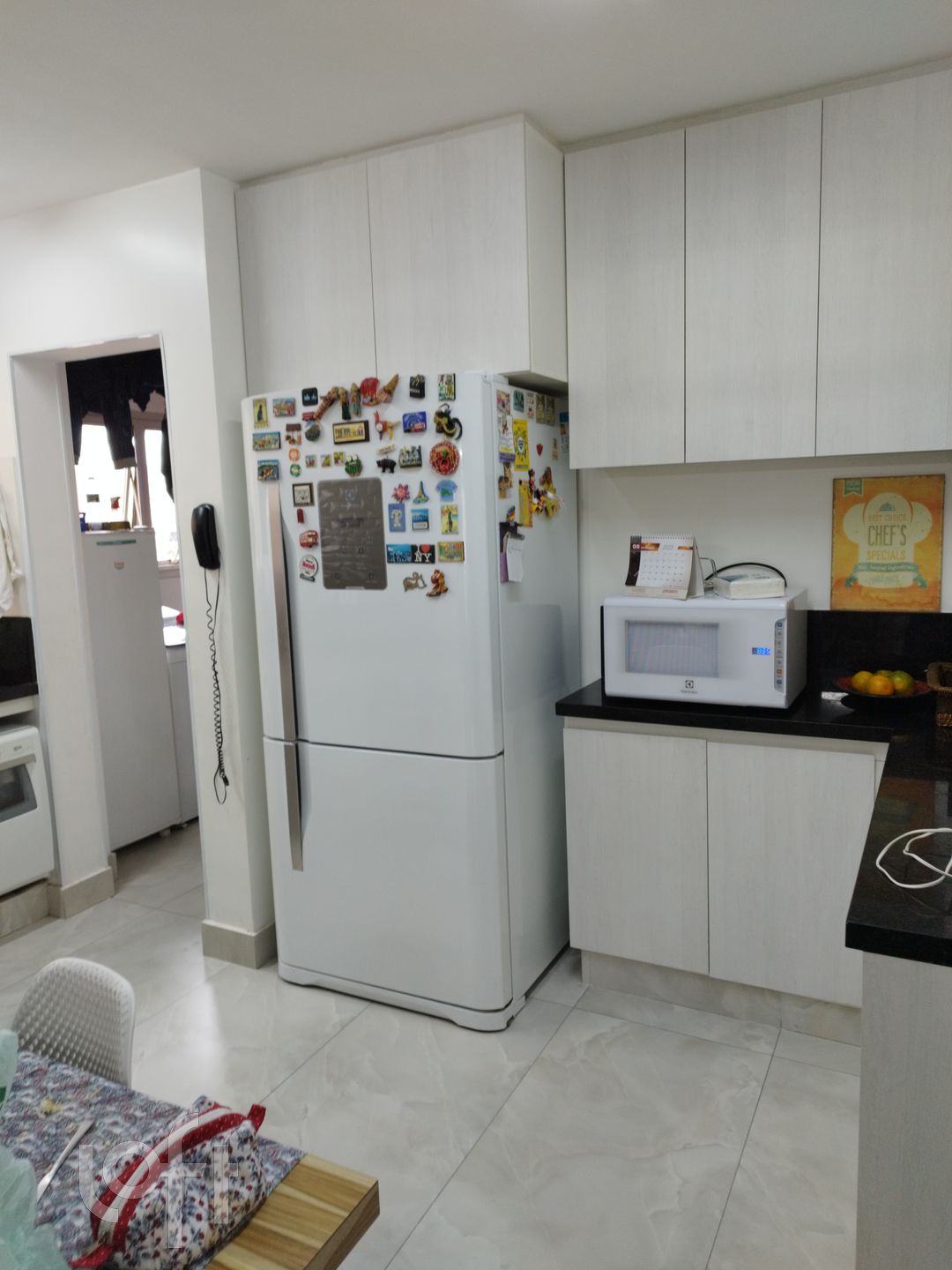 Apartamento à venda com 3 quartos, 116m² - Foto 3