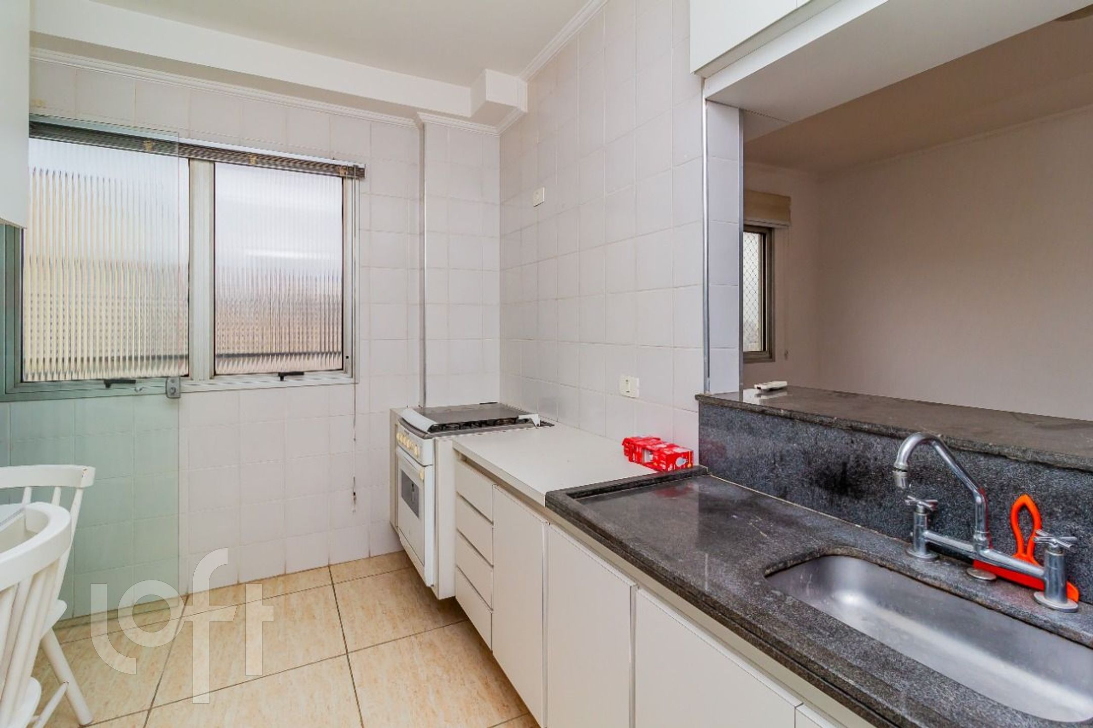 Apartamento à venda com 1 quarto, 42m² - Foto 8