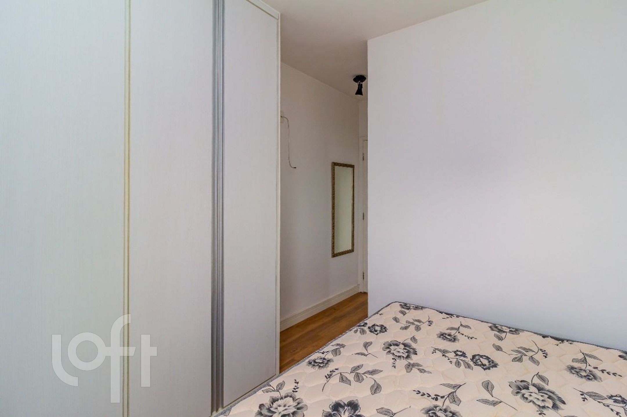 Apartamento à venda com 1 quarto, 42m² - Foto 18