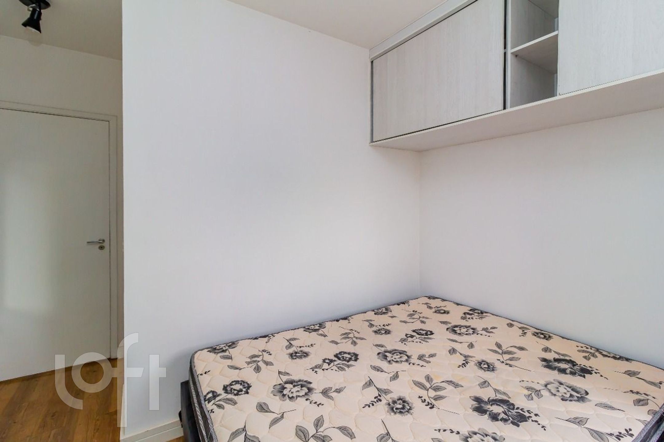 Apartamento à venda com 1 quarto, 42m² - Foto 17