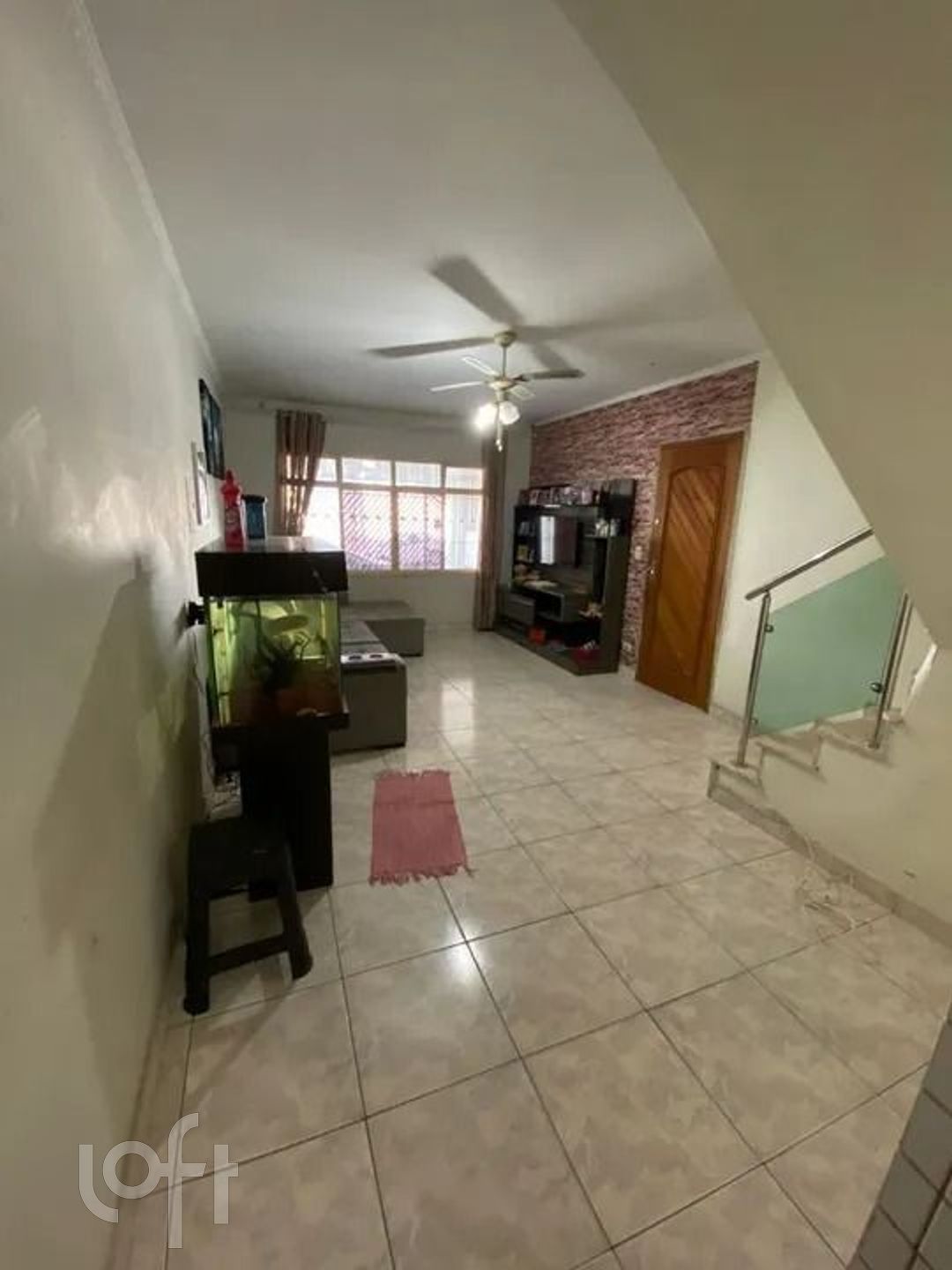 Casa à venda com 3 quartos, 169m² - Foto 1