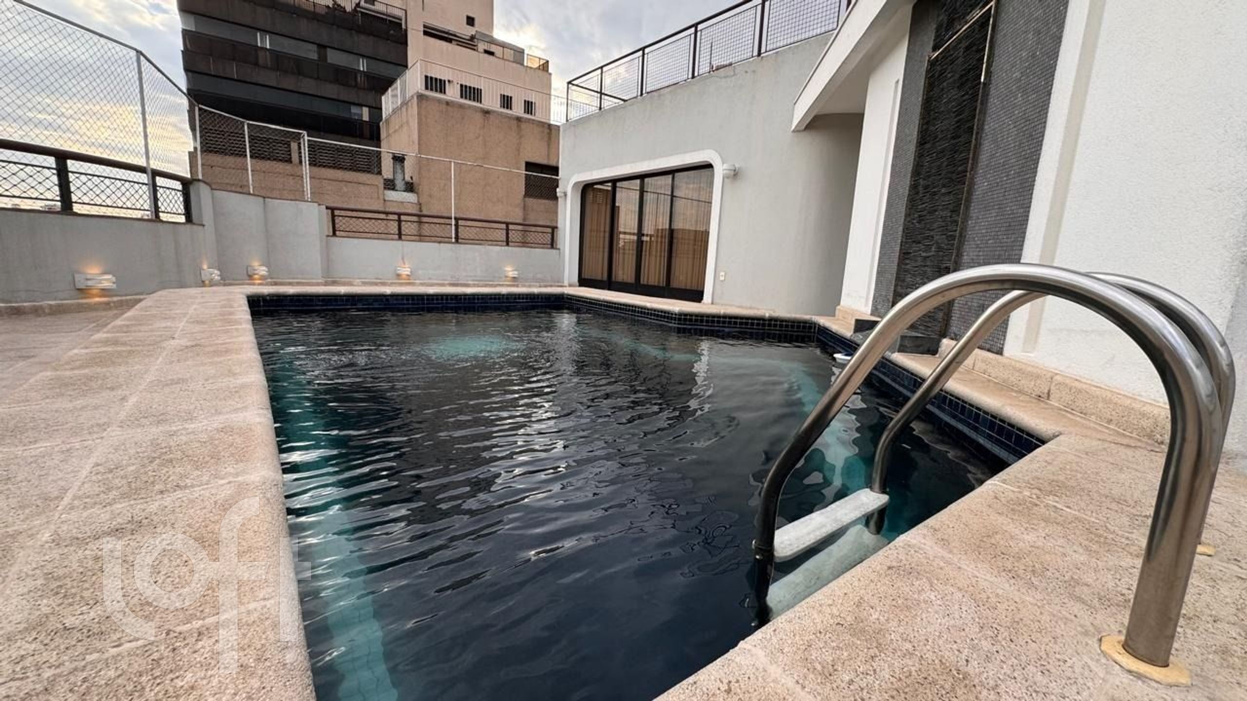 Apartamento à venda com 5 quartos, 843m² - Foto 2