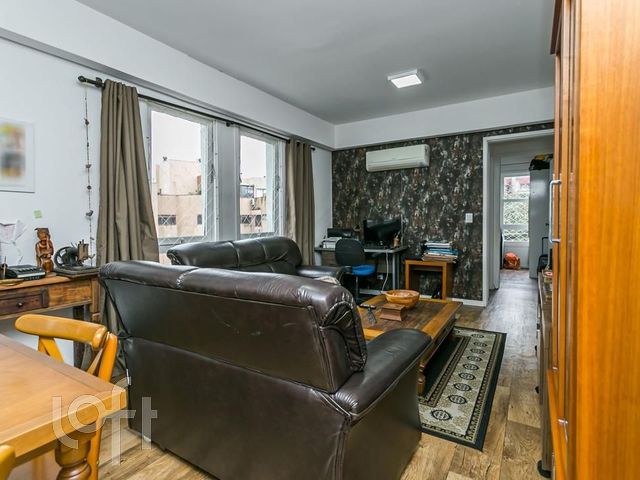 Apartamento com 64m², 2 dormitórios, 1 vaga, Petrópolis em Porto Alegre