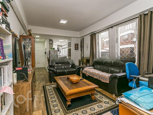 Apartamento com 64m², 2 dormitórios, 1 vaga, Petrópolis em Porto Alegre