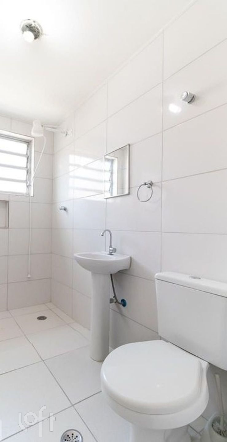 Apartamento à venda com 2 quartos, 70m² - Foto 32