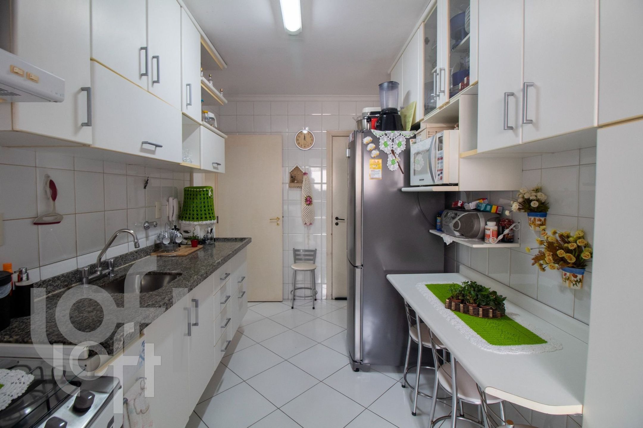 Apartamento à venda com 4 quartos, 105m² - Foto 46