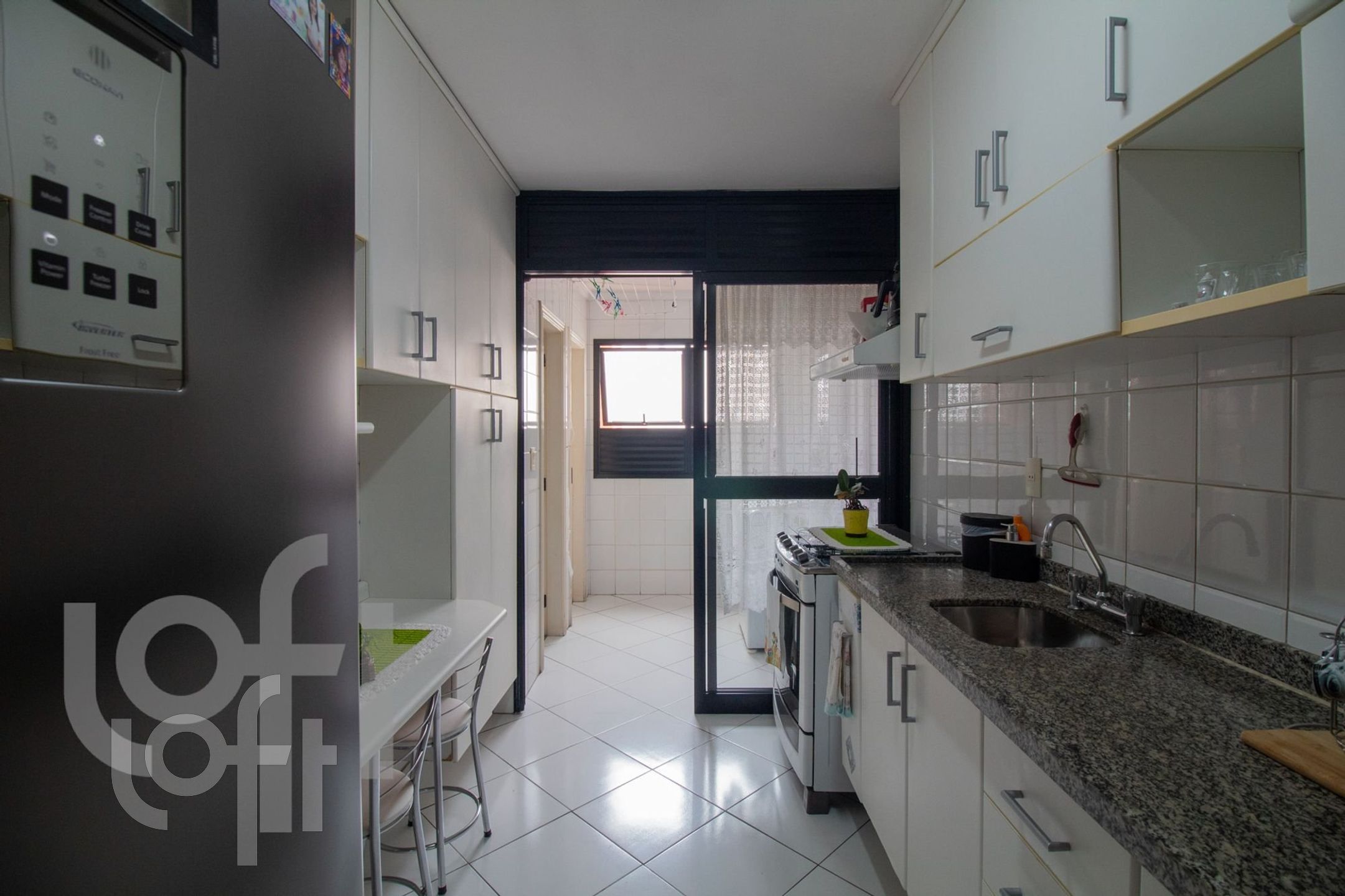 Apartamento à venda com 4 quartos, 105m² - Foto 48