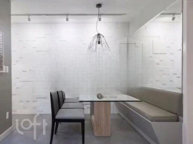 Apartamento com 92m², 2 dormitórios, 1 vaga, Santa Cecília em Porto Alegre