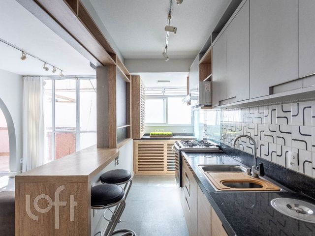 Apartamento com 92m², 2 dormitórios, 1 vaga, Santa Cecília em Porto Alegre