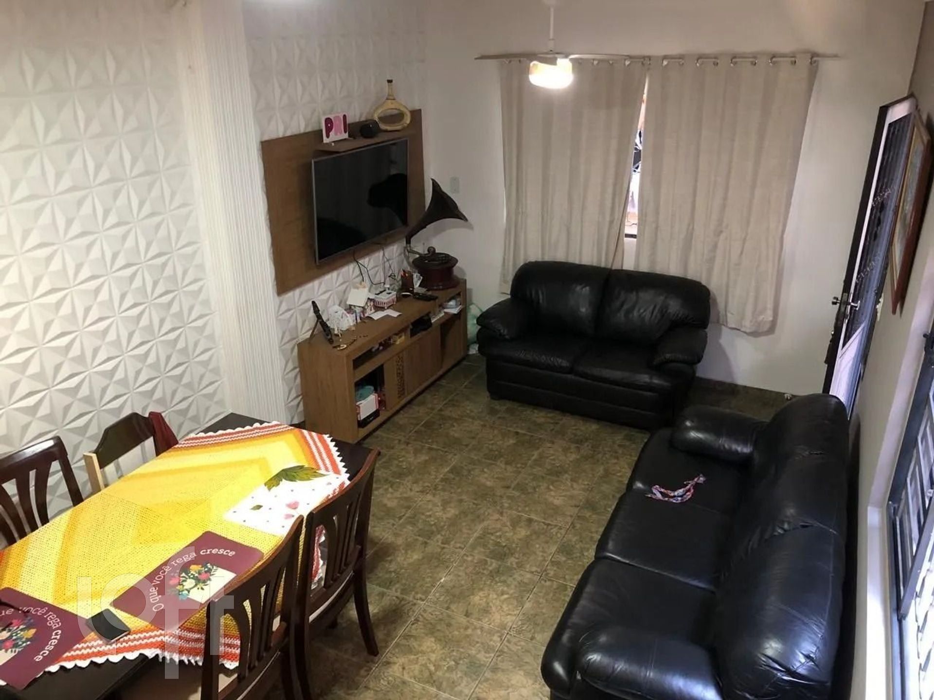 Casa à venda em Campo Limpo com 120 m², 3 quartos,
