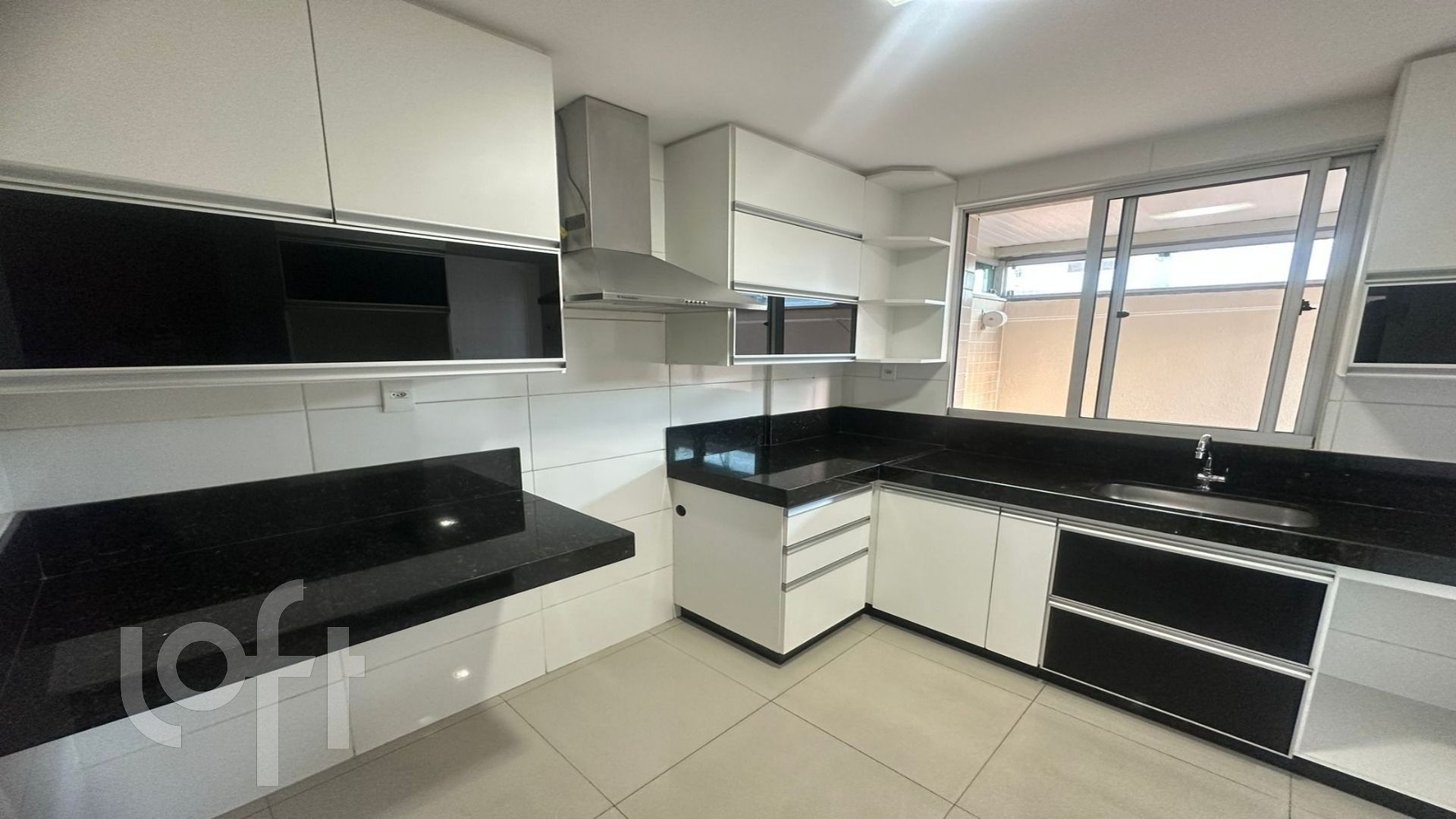 Apartamento à venda com 3 quartos, 129m² - Foto 5