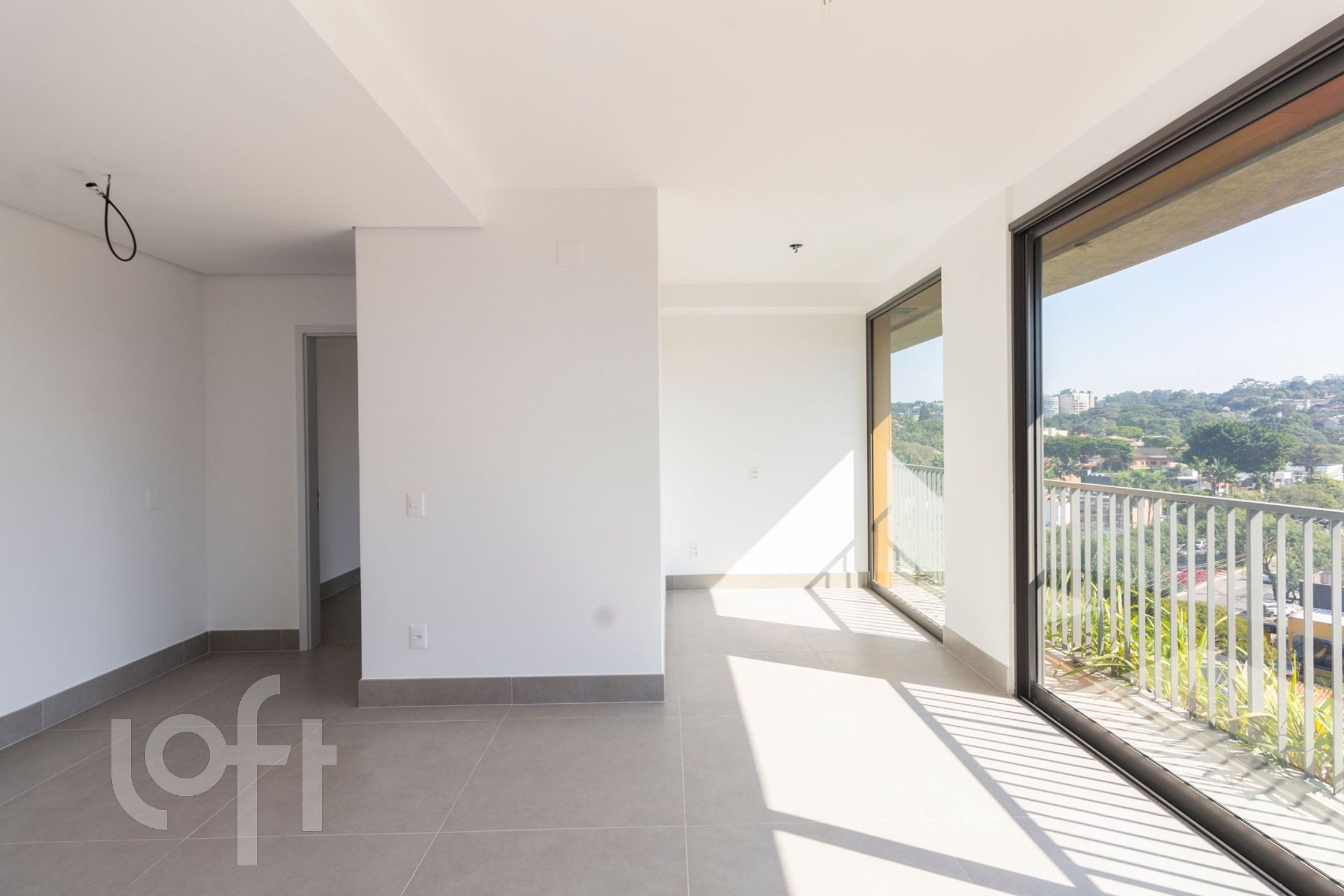 Apartamento à venda com 1 quarto, 84m² - Foto 2