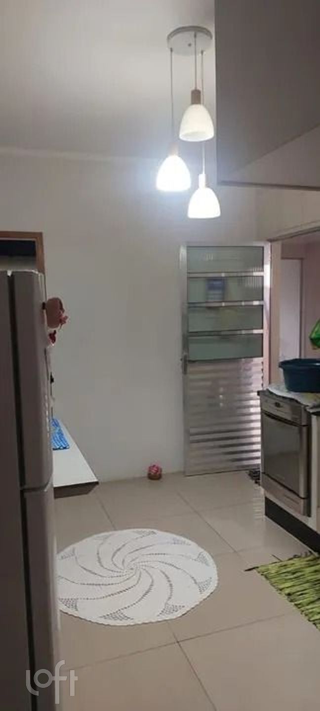 Casa à venda com 2 quartos, 150m² - Foto 3