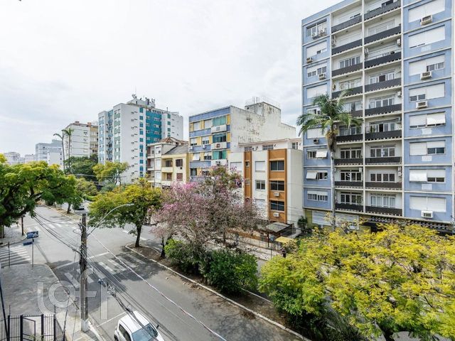 Apartamento com 99m², 4 dormitórios, Farroupilha em Porto Alegre