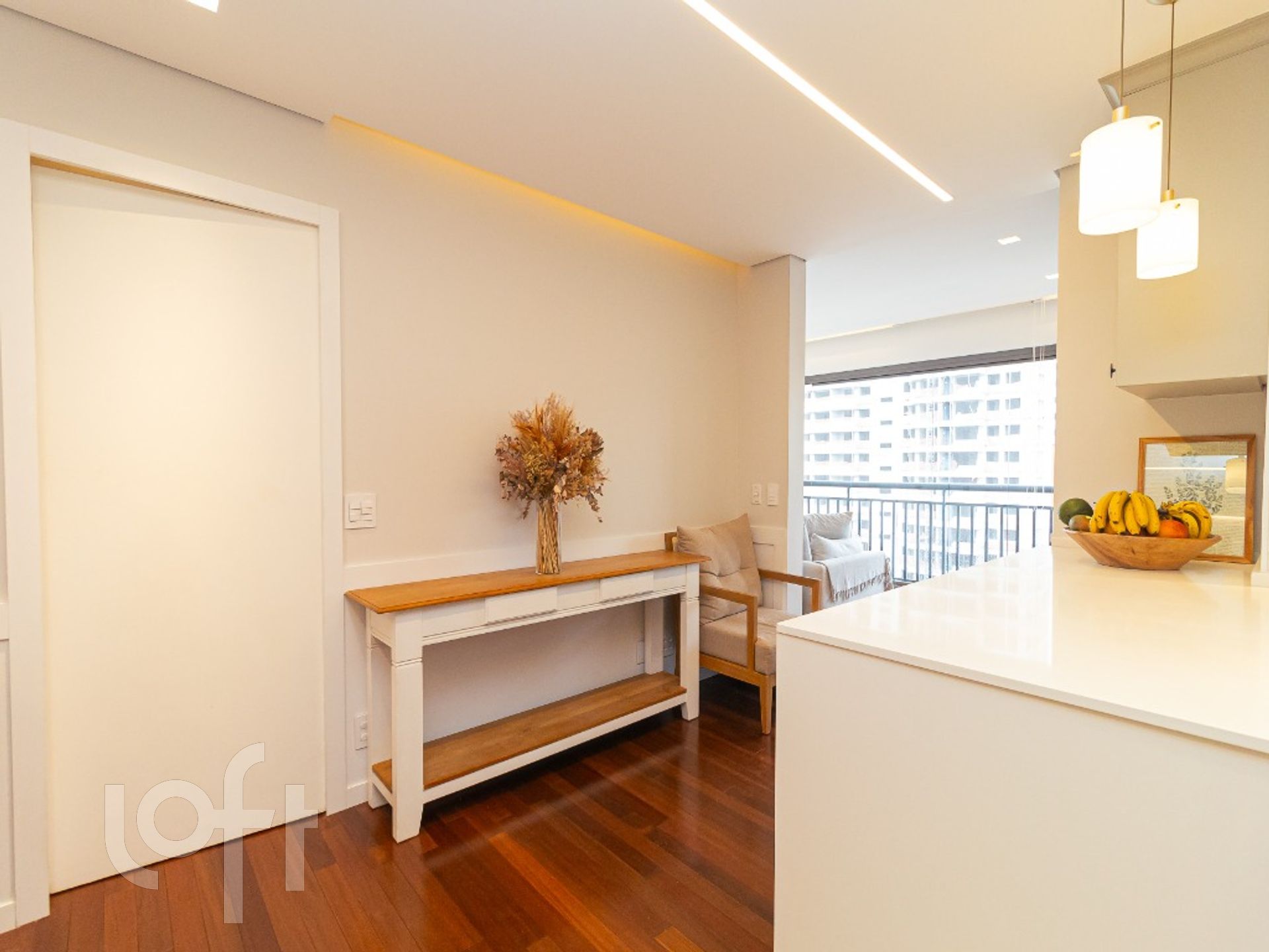 Apartamento à venda com 2 quartos, 69m² - Foto 4