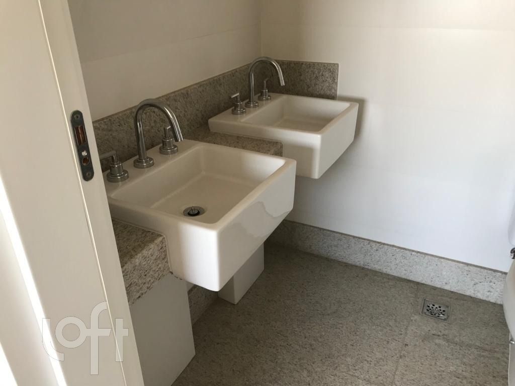 Apartamento à venda com 4 quartos, 298m² - Foto 9