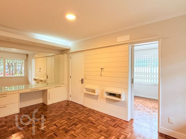 Apartamento com 139m², 3 dormitórios, 1 suíte, Menino Deus em Porto Alegre