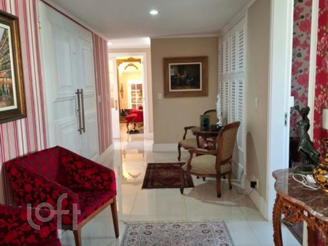 Apartamento com 283m², 3 dormitórios, 1 suíte, 2 vagas, Independência em Porto Alegre