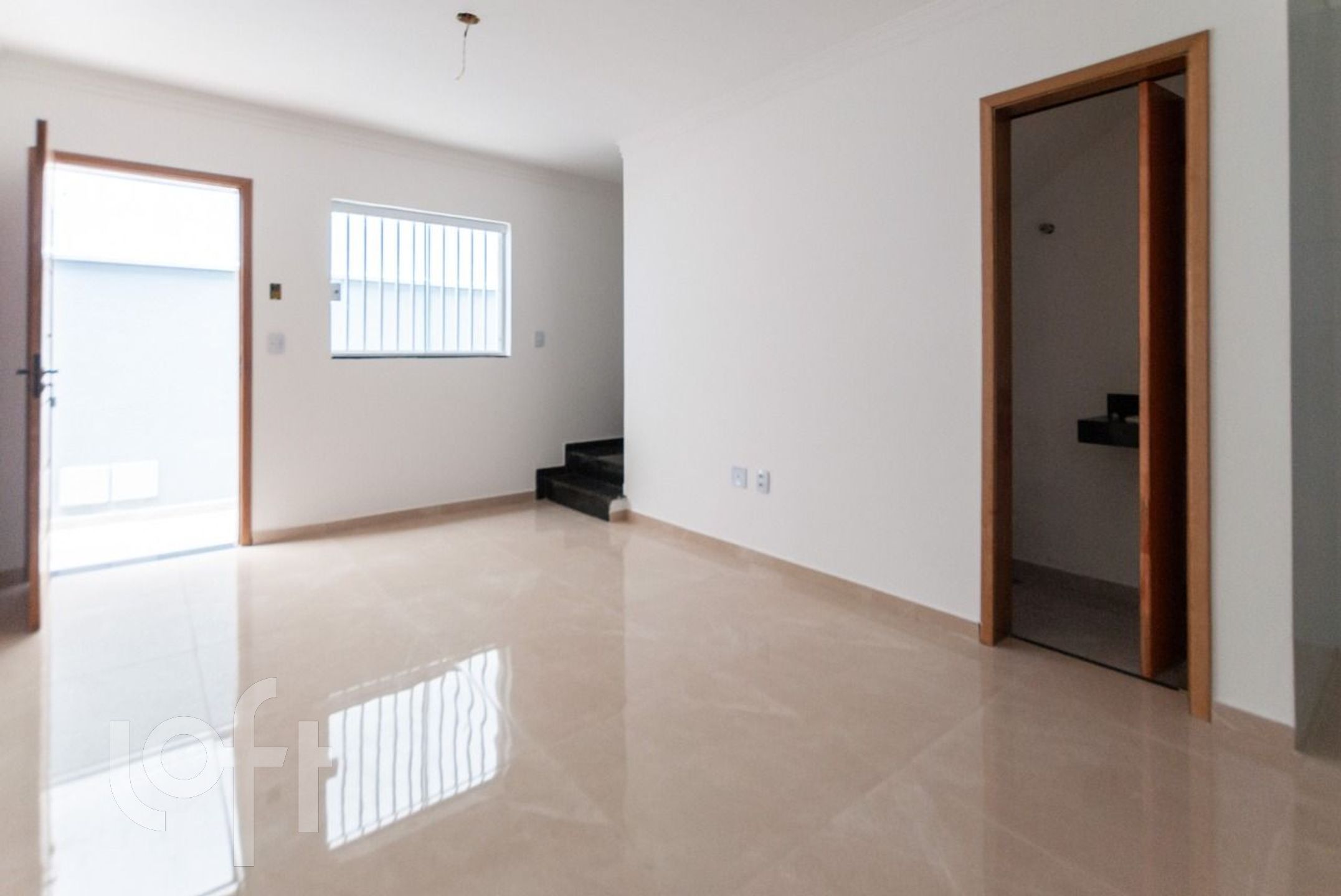 Casa de Condomínio à venda com 2 quartos, 75m² - Foto 1