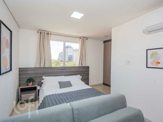 Apartamento com 34m², 1 dormitório, Cidade Baixa em Porto Alegre