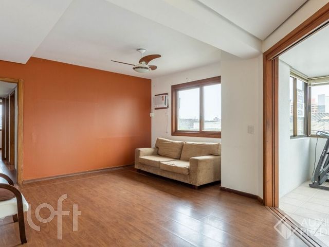 Apartamento com 74m², 2 dormitórios, 1 vaga, Santana em Porto Alegre