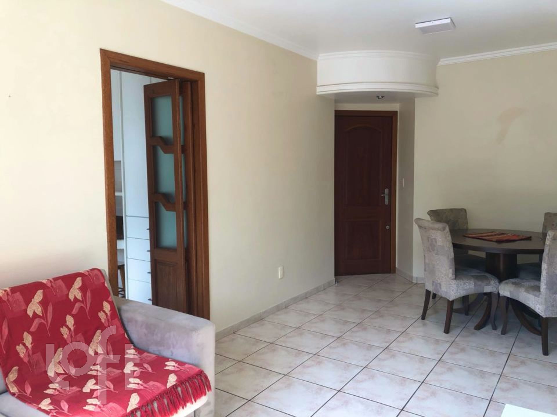 Apartamentos com 72m², 2 quartos, 1 suíte, 1 garagem, no bairro Centro em Florianópolis
