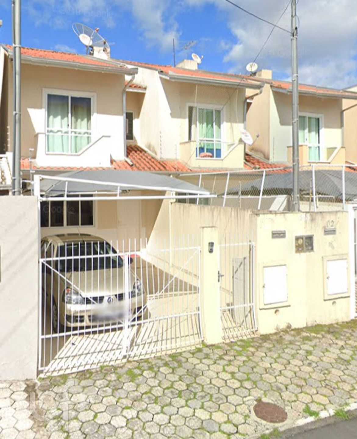 Casa Residencial com 103m², 2 quartos, 2 suítes, 1 garagem, no bairro Nova esperança em Balneário Camboriú