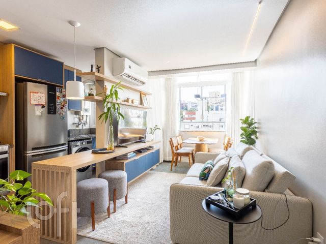 Apartamento com 46m², 1 dormitório, 1 suíte, 1 vaga, Auxiliadora em Porto Alegre