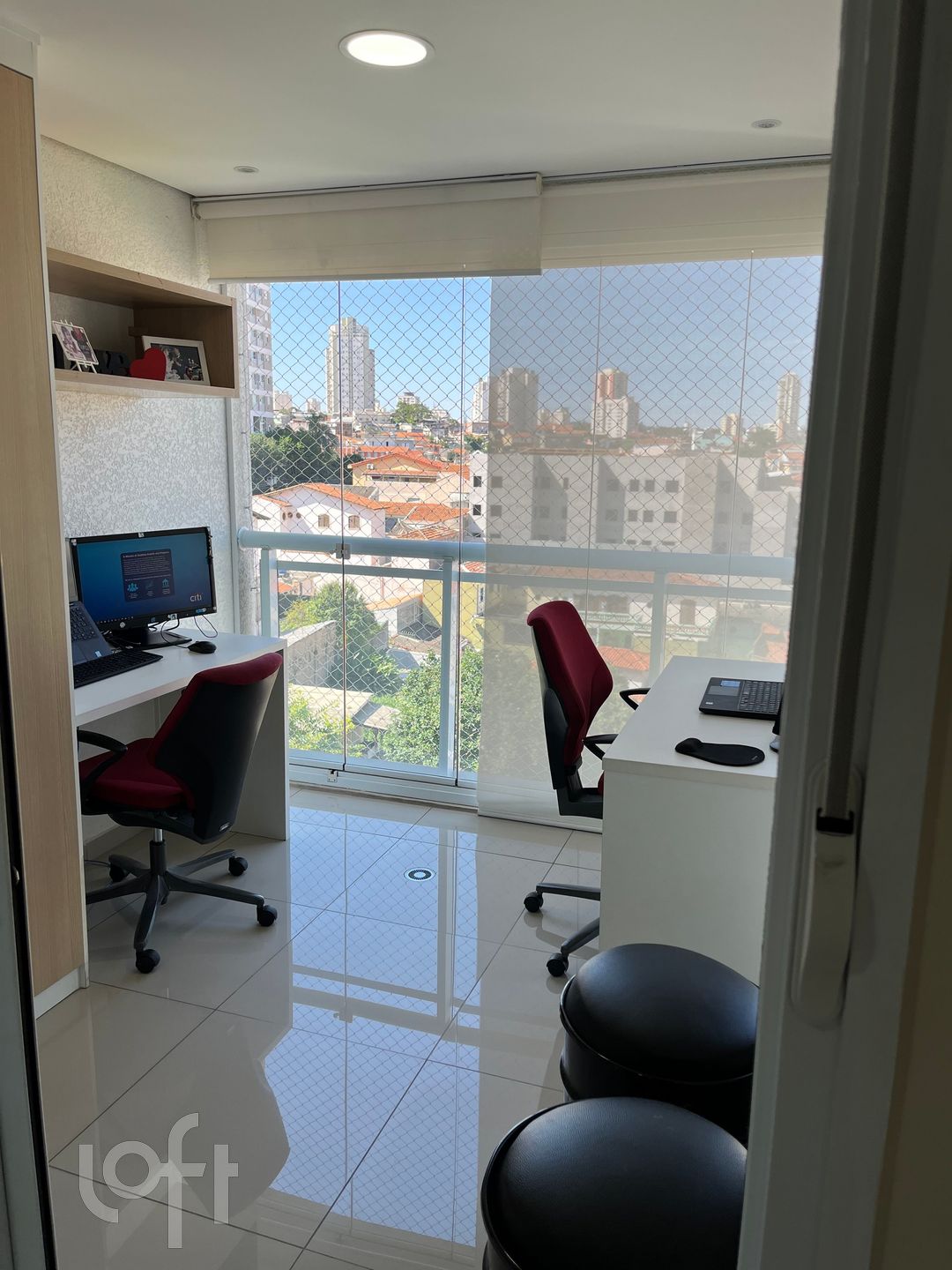 Apartamento à venda com 2 quartos, 72m² - Foto 9