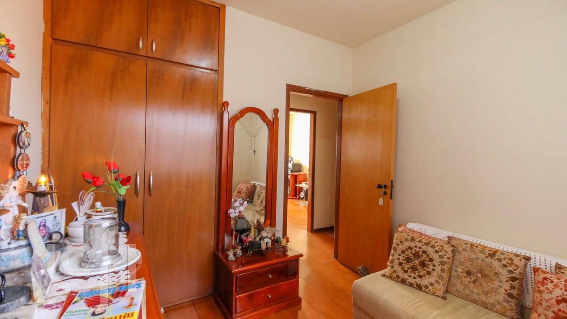 Apartamento à venda com 4 quartos, 177m² - Foto 5