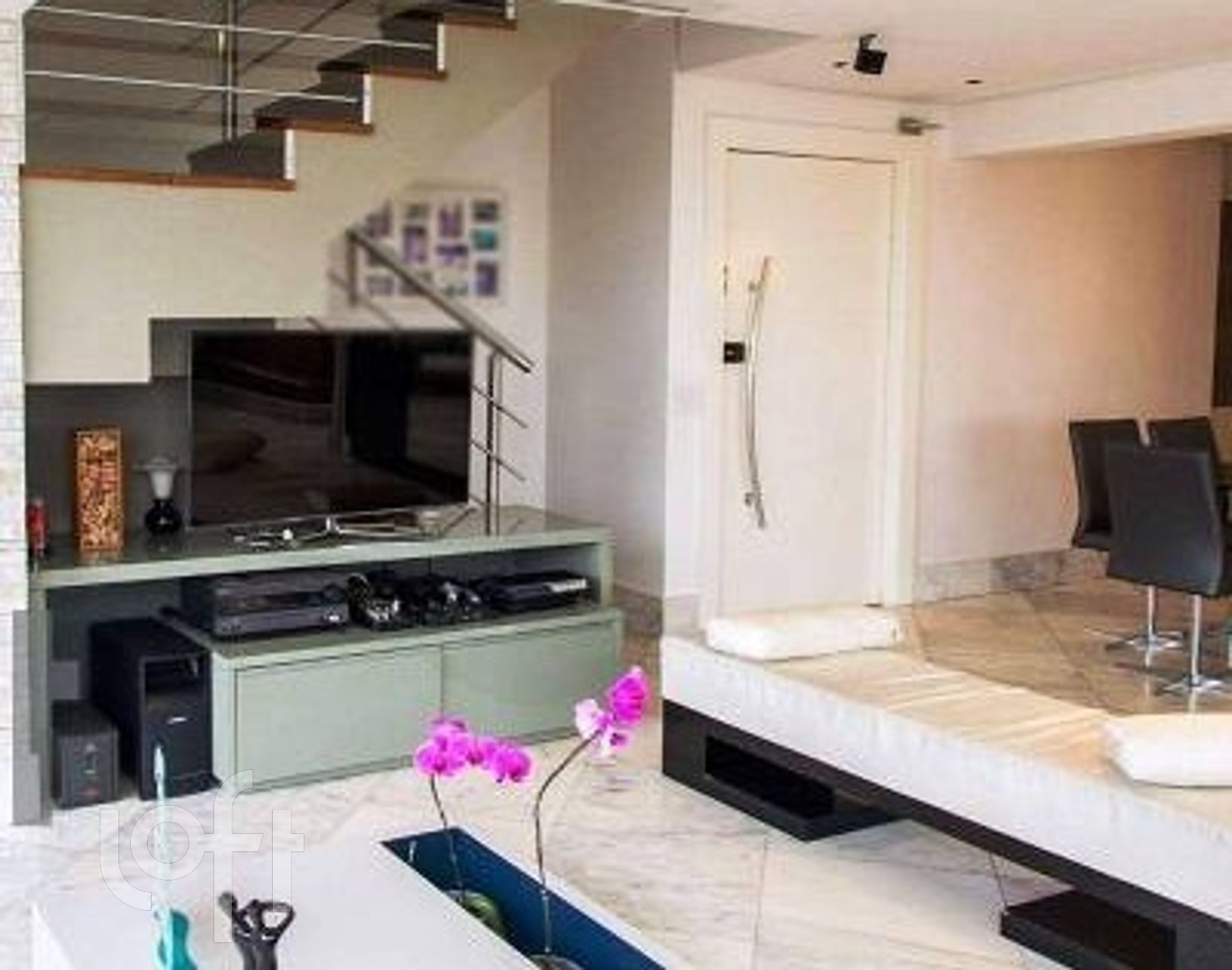 Apartamento à venda com 3 quartos, 191m² - Foto 7